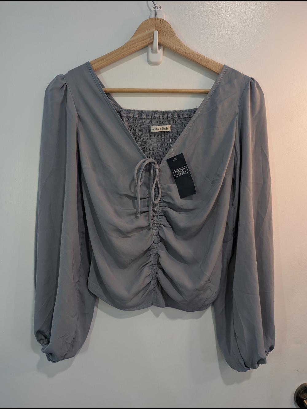 New Abercrombie & Fitch Slate Blue Smocked Ruched V-Neck Puff Sleeve Blouse XS